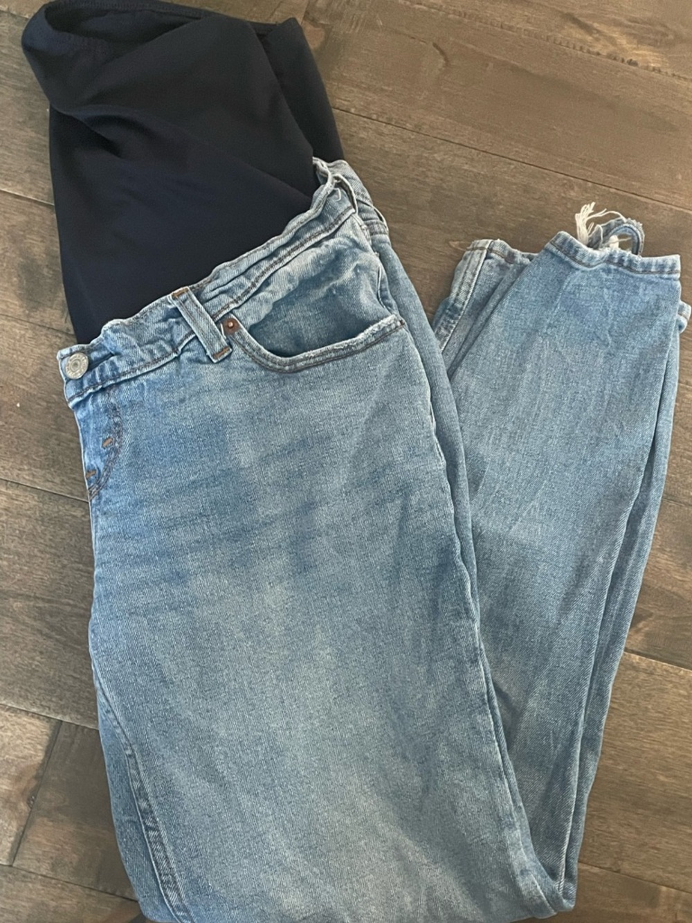 Abercrombie & Fitch Maternity Jeans